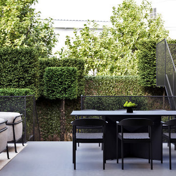 Townhouse Hymans – Luxurious Duplex in the Heart of Brussels: Combining Timeless
