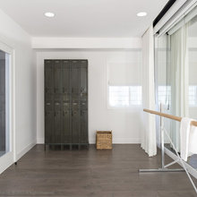 Mirrored Wall