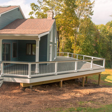 Wraparound Deck