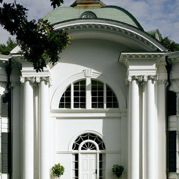 Carriage House Estate