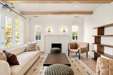 Example of a trendy living room design in San Francisco
