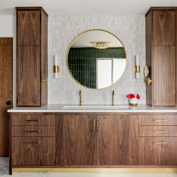 SW PDX Primary Bathroom/Primary Walk-in Closet