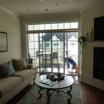 Living & Dining Area Customization in a Condominium for Empty Nesters
