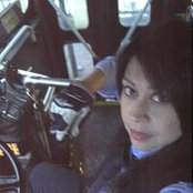 Carmen Aviless foto
