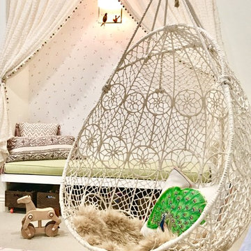 PLAY ROOM