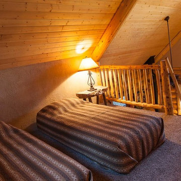 Casita Log Cabin in the Sangre de Cristos