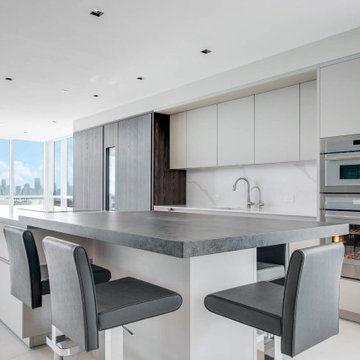 Kitchen with a View // LEICHT Westchester