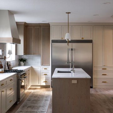 Timeless Chic: Elegant Neutral Kitchen
