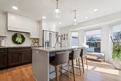 Inspiration for a modern kitchen remodel in Kansas City