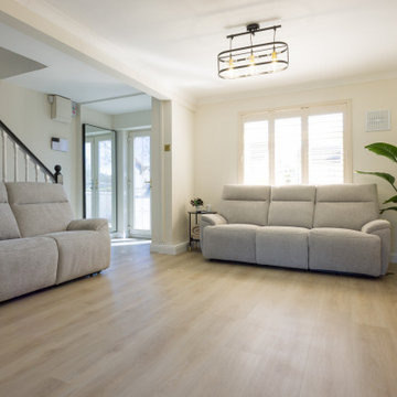Modern Living Room Renovation: Ashton Oak SPC Installation