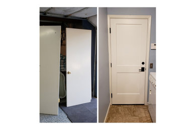 Utility room - contemporary utility room idea in Orange County