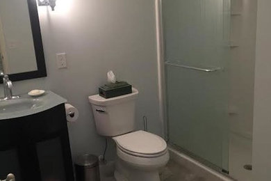Elegant bathroom photo in Minneapolis