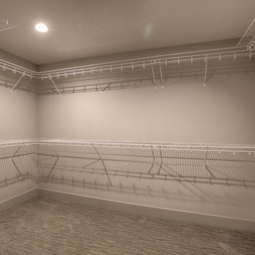Newport w/ loft area & deck off master
