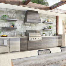 Outdoor Kitchen