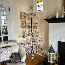 HOLIDAY DECORATING
