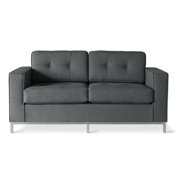 Jane Loveseat, GUC