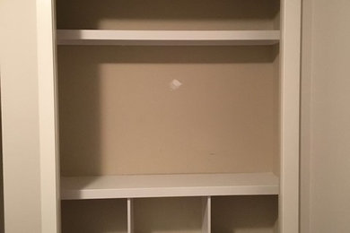 Inspiration for a mid-sized modern bedroom remodel in Vancouver
