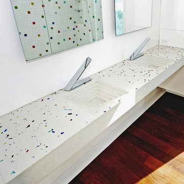 Custom recycled Glass Sink with Hansa LaTrava faucet