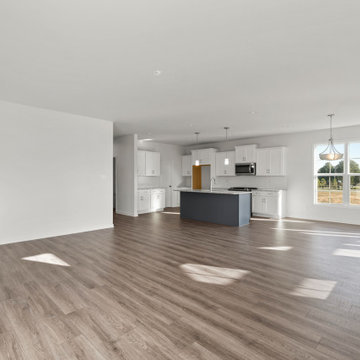 Riverton - Family Room