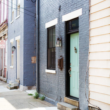 My Houzz: First-Time Cincinnati Homeowners Take On a Modern Rehab