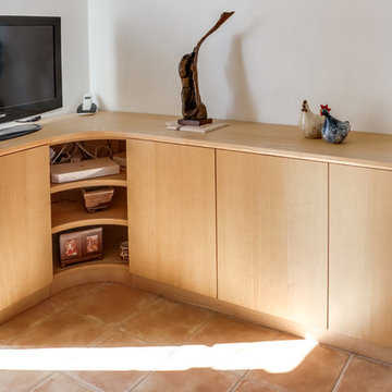 Création de meubles et menuiseries intérieures en bois