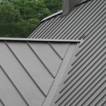Metal Roof 73- Burnished Slate
