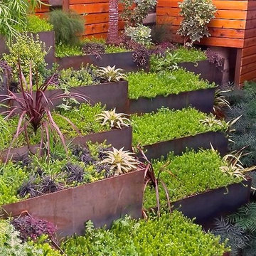 Corten retaining wall