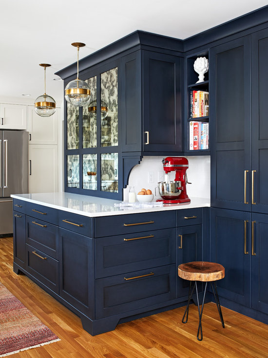 Transitional kitchen ideas - Kitchen - transitional kitchen idea in DC Metro