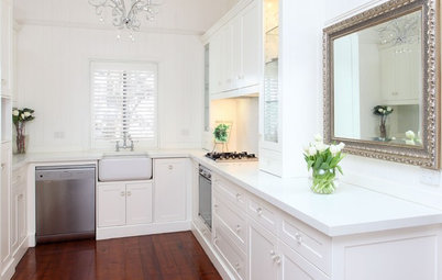 Spotted! Mirrors Make an Unexpected Appearance in the Kitchen