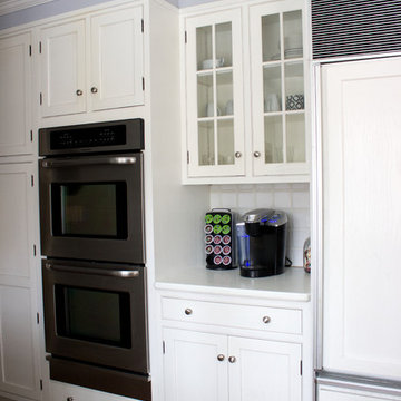 Cabinet Lacquring and Painting