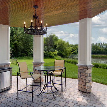 Traditional with Modern Amenities