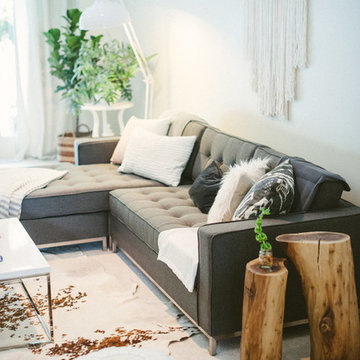 Home Tour: La La Lovely Things Home