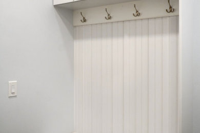Example of a minimalist entryway design in Wilmington