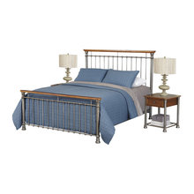 liz bedroom