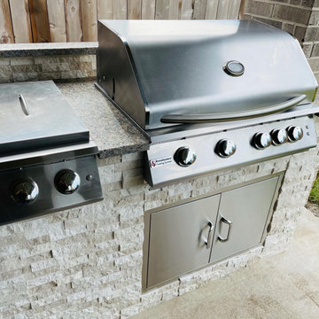 Outdoor Kitchen