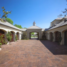 GARAGES & DRIVEWAYS