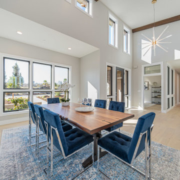 3914 Heathfield - Design Build + Merchandised