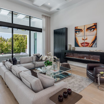 High End Staging