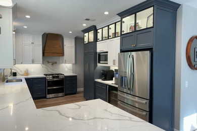 Kitchen - kitchen idea in San Diego