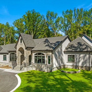 Captivating Construction Group