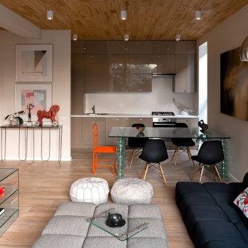 FRIENDS HOUSE