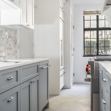 Boutique Co-Op Renovation In Manhattan At 230 E 50th St