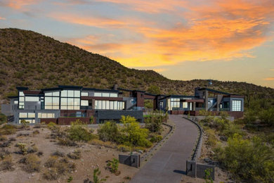 Inspiration for a contemporary exterior in Phoenix.