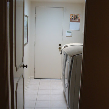 Laundry Room Tubelight