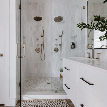 Wisper Bay Master Bathroom