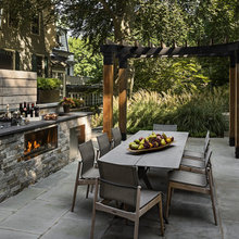 Outdoor Kitchen