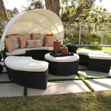 Residential Courtyard - Feder