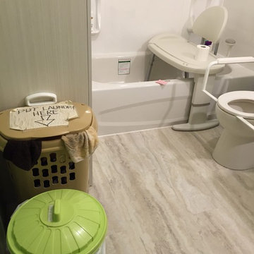 Handi-Cap Bathroom