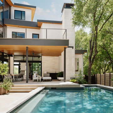 Modern Home Design in Rollingwood, TX