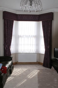 How to dress bow/bay window with Curtains and Blinds | Houzz UK